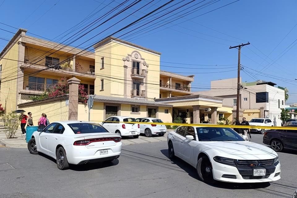 Otro de los operativos se efectuó en los departamentos Mansión Colonial Suites, en la Colonia Altavista.