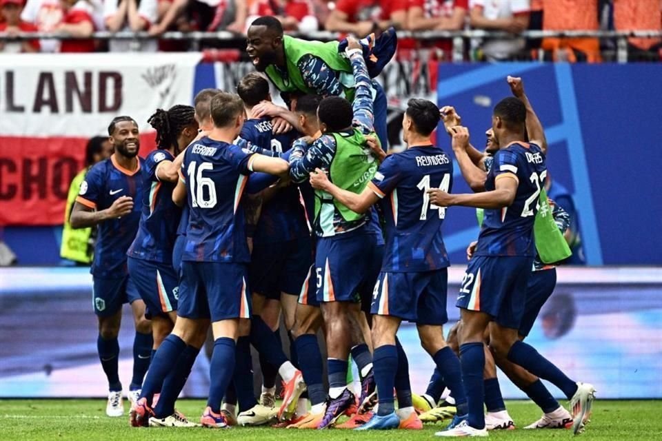 El cuadro de los Países Bajos logró los tres puntos ante Polonia.