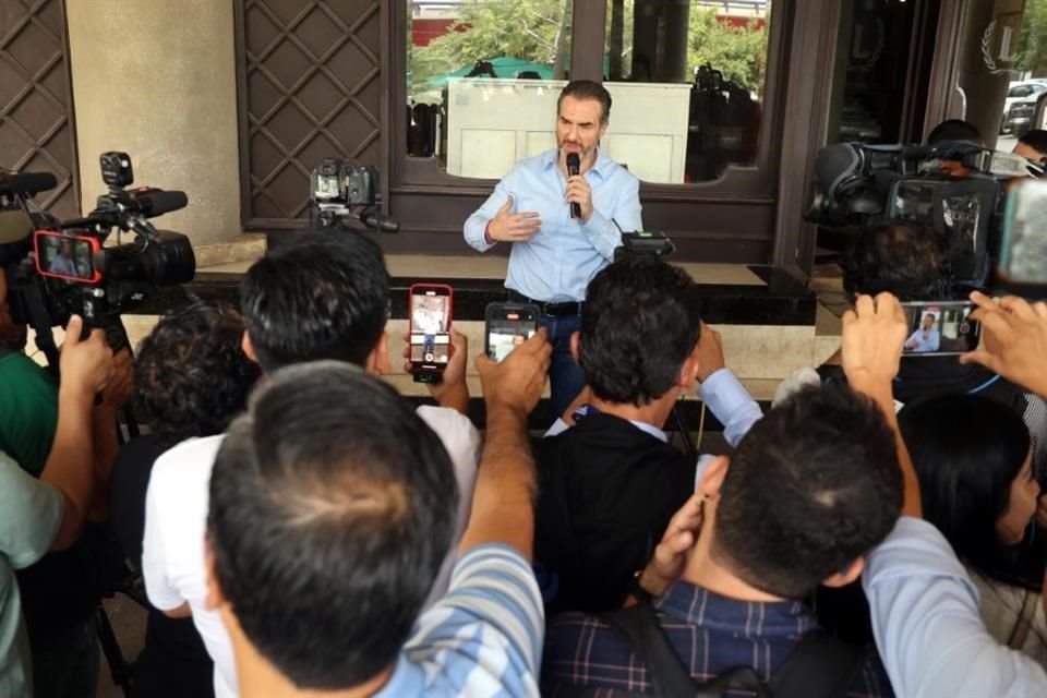 El Alcalde electo por Monterrey, Adrián de la Garza.