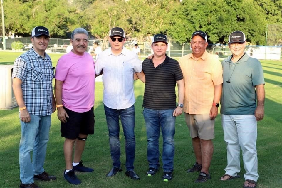 Gilberto Flores, Mario Rodríguez, Ramiro Garza, Ramiro Treviño, Carlos Quinto y Jesús de la Garza