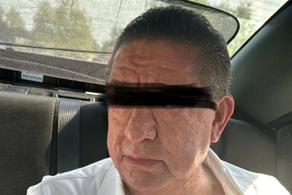 César Arturo, de 62 años.
