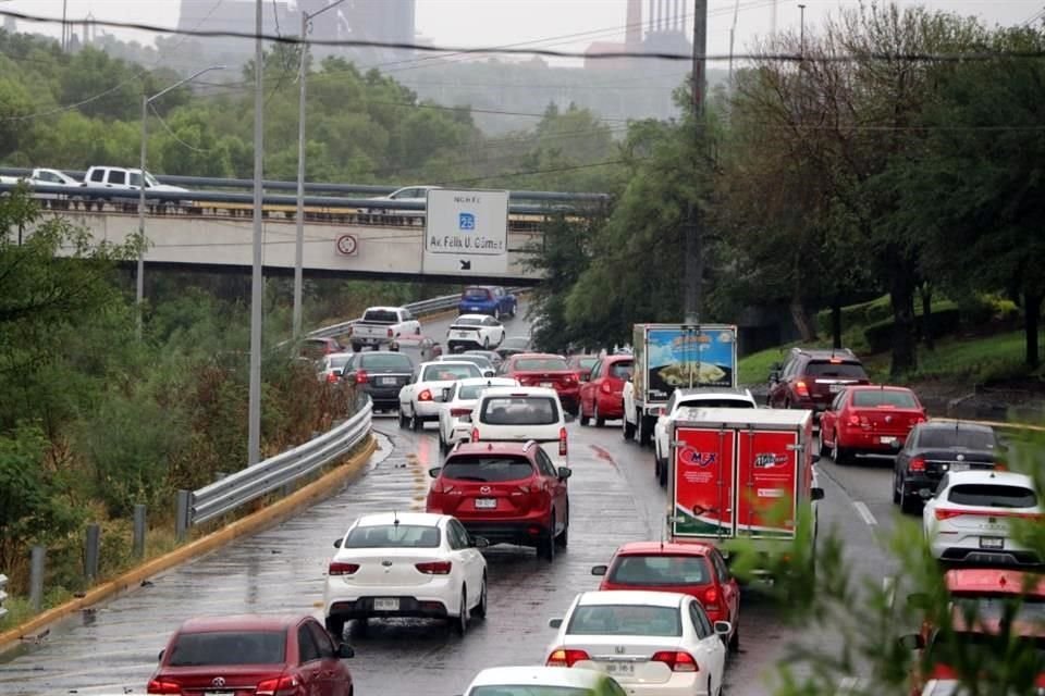 Los Municipios del área metropolitana anuncian los principales cierres viales ante los riesgos por la tormenta tropical 'Alberto'.