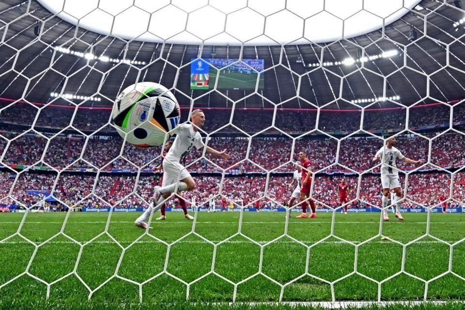 En su último duelo de Fase de Grupos, Eslovenia enfrentará a Inglaterra.