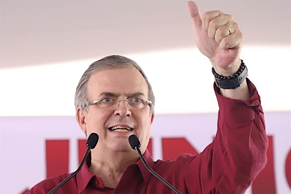 Marcelo Ebrard.