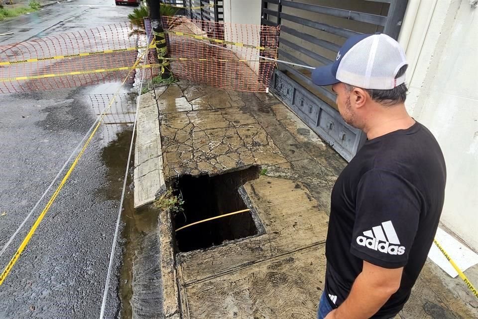 Los hechos se registraron frente al domicilio 454 de la Calle Zona Poniente, casi esquina con Iturbide.