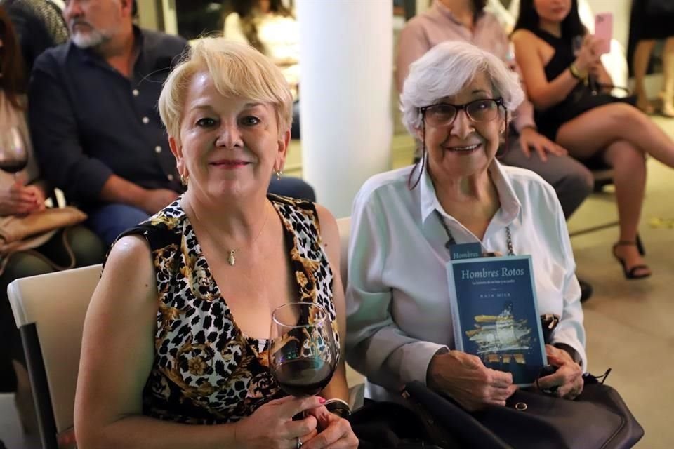 Norma García y Libertad Herrera