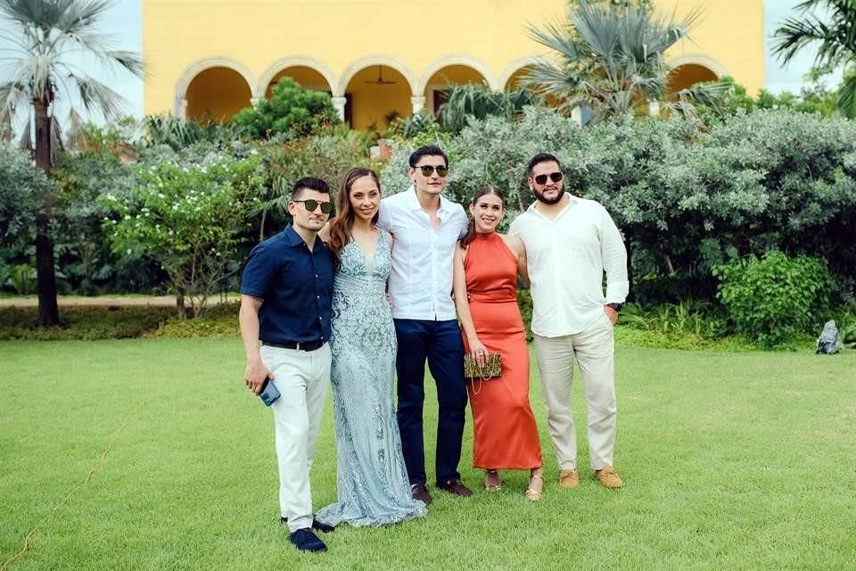 Marco Antonio Bosques, Rosy Cantú, José Ángel López Martínez, Paula Martell y Gerardo Huerta