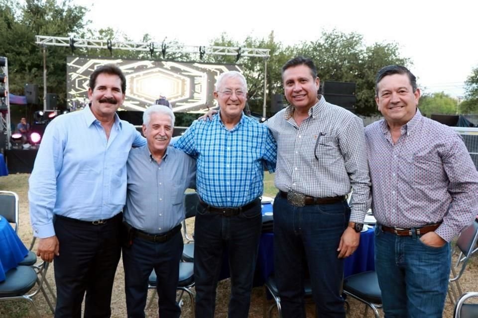 Carlos Barona, Eustacio Lozano, Noé Sandoval, Álvaro Ibarra y Luis Marroquín