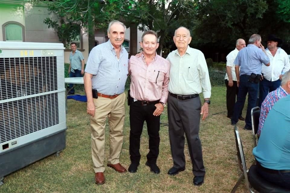 José Antonio Elizondo, Eliud Elizondo y Claro Francisco Escamilla