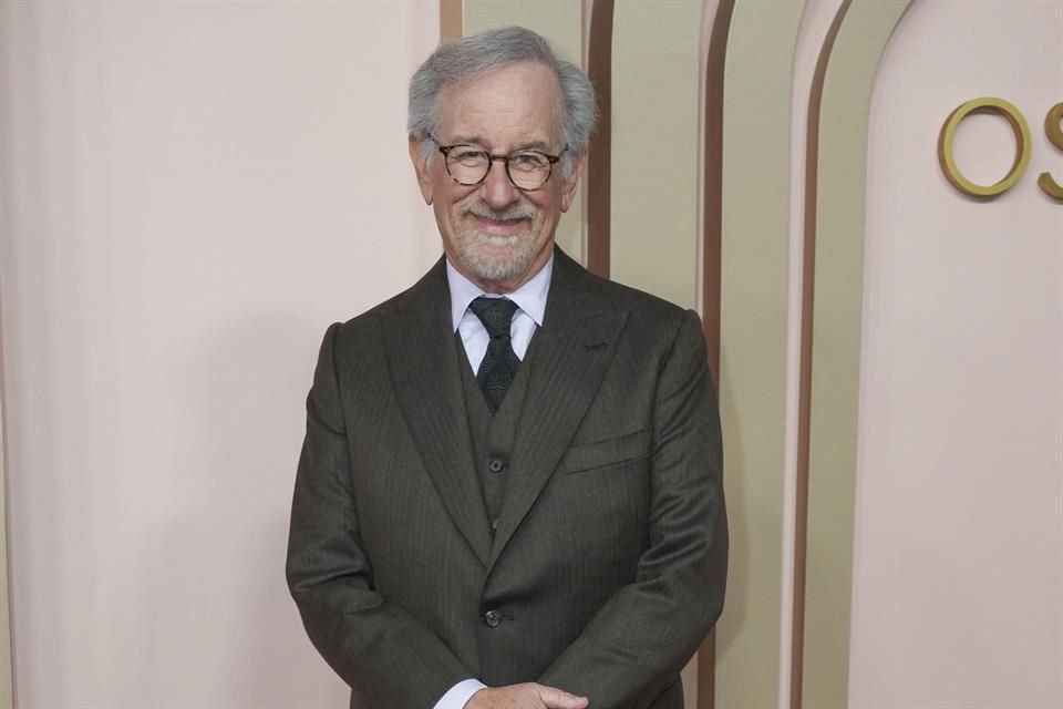 Steven Spielberg narró el cortometraje titulado 'Lands Of Stories', que será transmitido antes de la ceremonia de los Juegos Olímpicos.