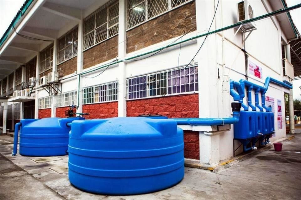 El programa denominado 'Escuelas de Lluvia' impulsado por Arca Continental, como parte de la Industria Mexicana de Coca-Cola (IMCC), en alianza con Isla Urbana.