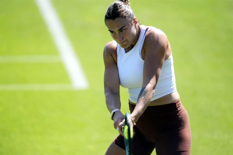 La bielorrusa Aryna Sabalenka reconoció no estar bien físicamente y que existe un riesgo de que no participe en Wimbledon.