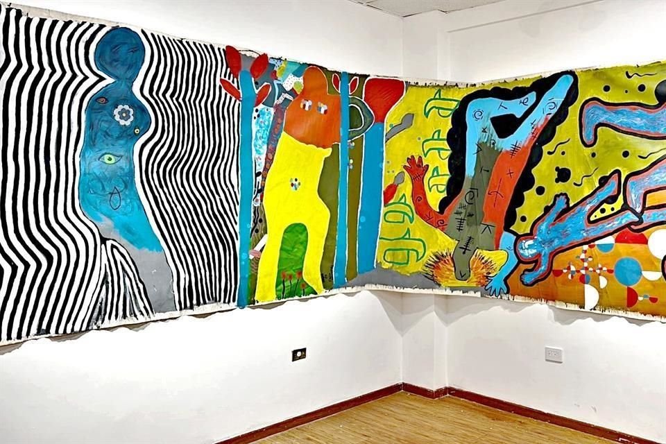 Mujeres internas en el Cereso Femenil pintaron este mural dentro un taller de pintura abstracta