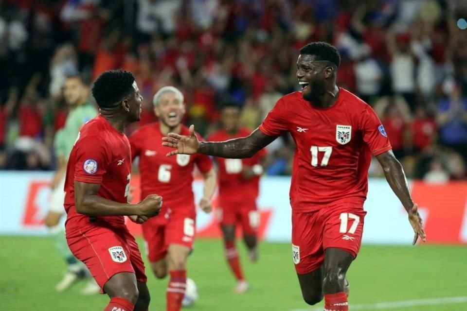 Los 'canaleros' lograron por primera vez su pase a Cuartos de la Copa América.