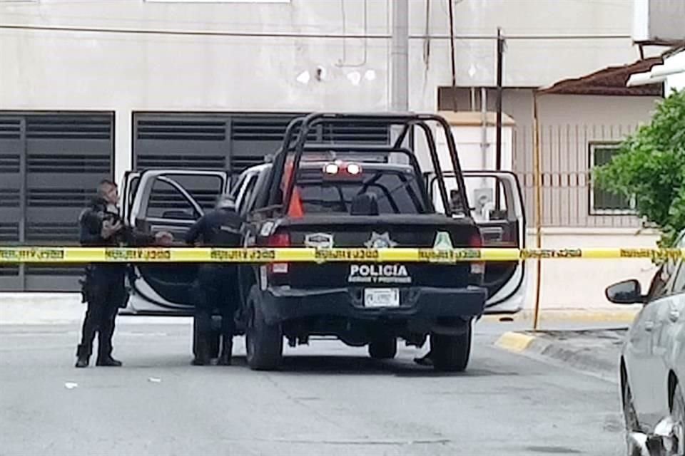 Un policía de Apodaca quedó herido de bala y fue hospitalizado tras el ataque.