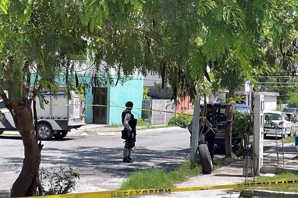 El hombre fue asesinado a balazos en un domicilio de la Colonia Lagos de Zirandaro.