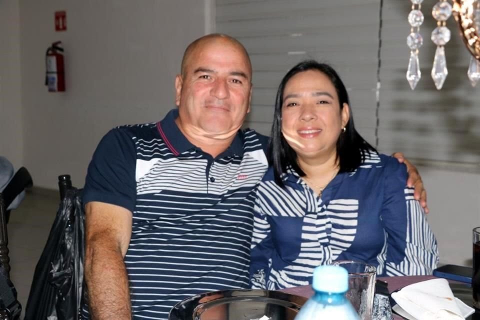 Luis Alberto Quintana e Idalia Pérez