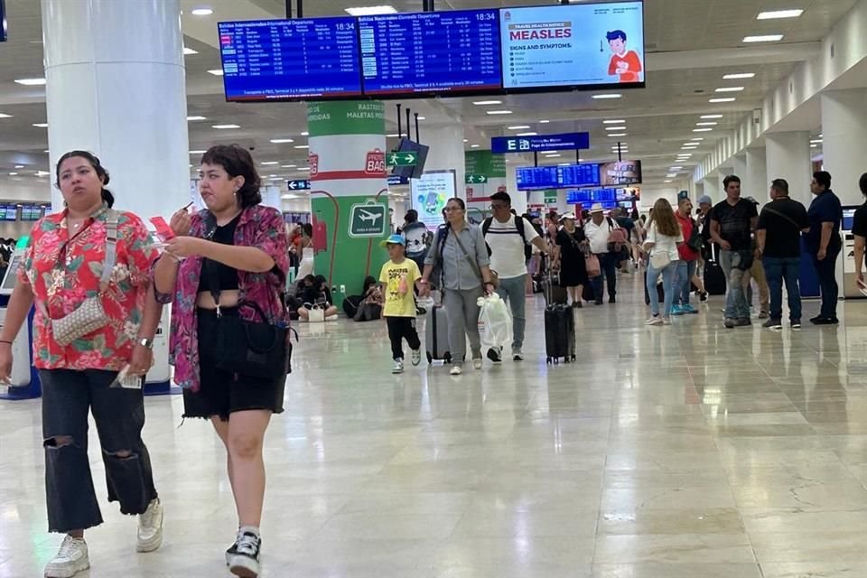 Así luce el Aeropuerto de Cancún.