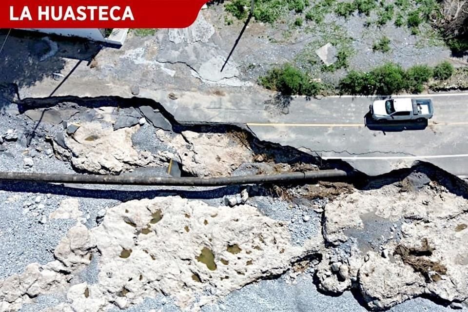 La tormenta 'Alberto' dejó expuesta la tubería que extrae agua en La Huasteca.