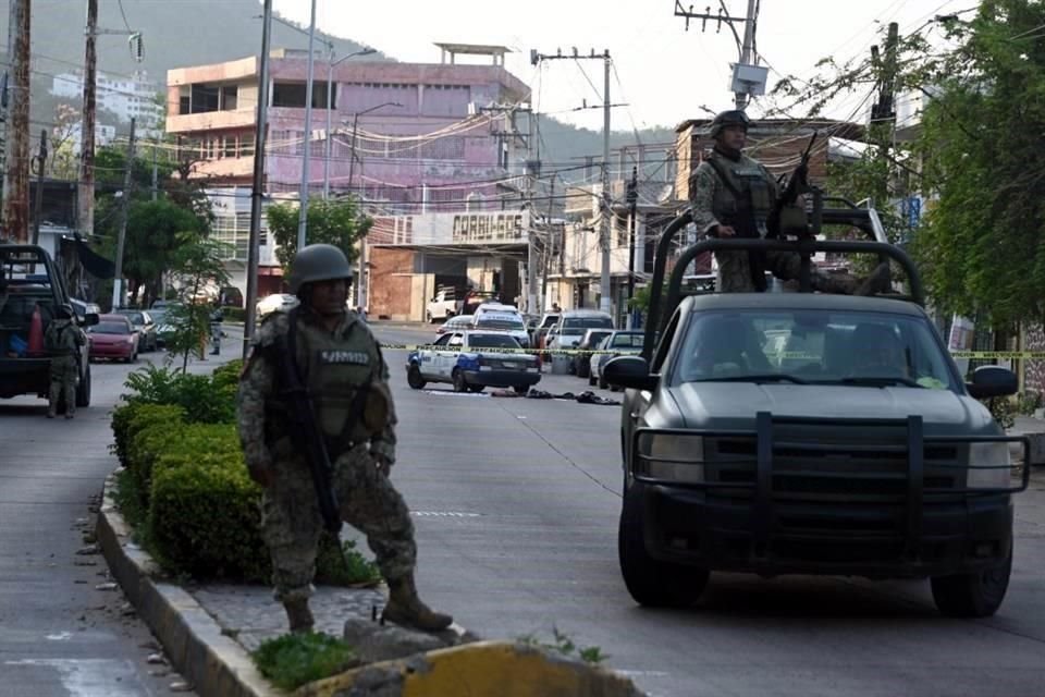 En Acapulco, ayer fueron encontrados los cuerpos de siete víctimas en diferentes colonias del puerto.