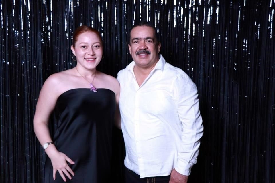 Jenny Valdés y Jorge Marín