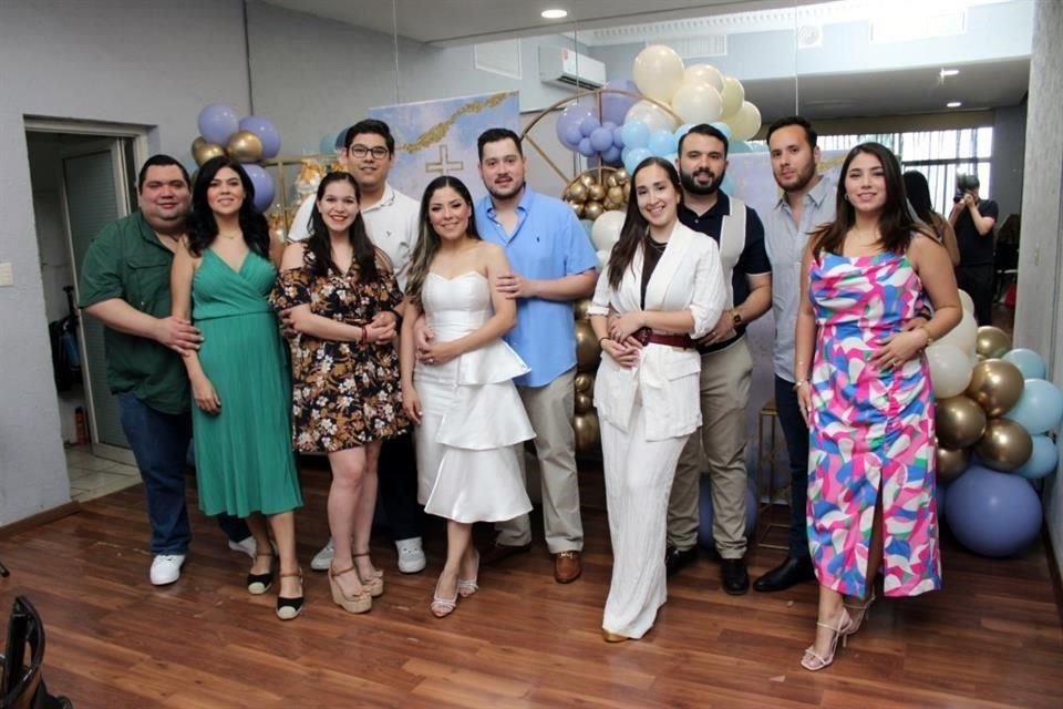 Jesús Daniel Peña, Michelle López, Mariana Erosa, Fernando García, Esteisy Rodríguez, Alfonso González, Daniela González de Barrera, Marcelo Barrera, Andrés Velázquez y Daniela Cadena