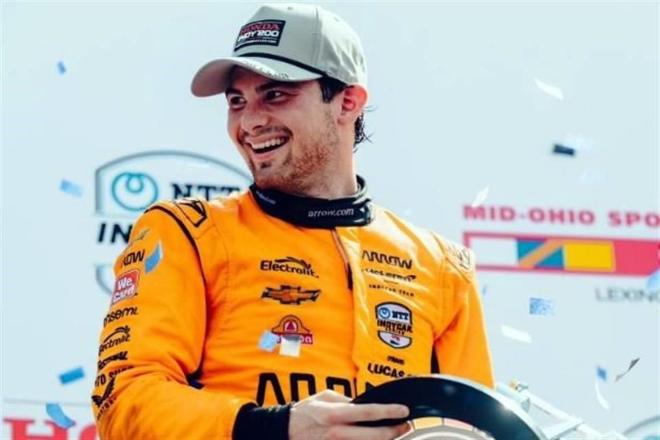 El piloto mexicano fue tercero en la práctica del óvalo de Iowa.