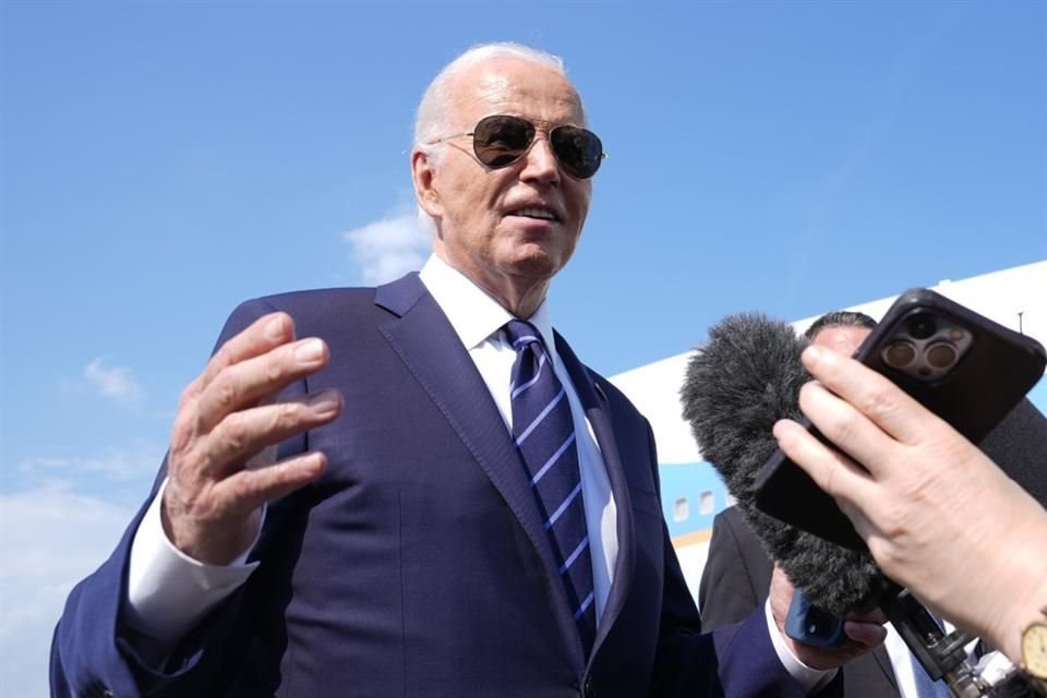 El Presidente de Estados Unidos, Joe Biden, habla con reporteros el 15 de julio de 2024.