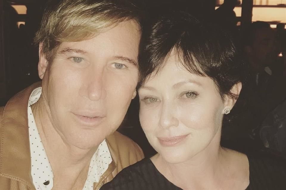 Shannen Doherty llegó a presumir al doctor como aquel que le salvó la vida.