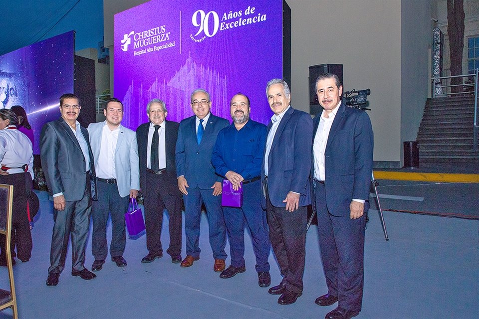 Ramiro Mazatán, Miguel Parra, Arturo Ramírez, Horacio Garza, Víctor Garza,  Roberto González y Napoleón Huesca.