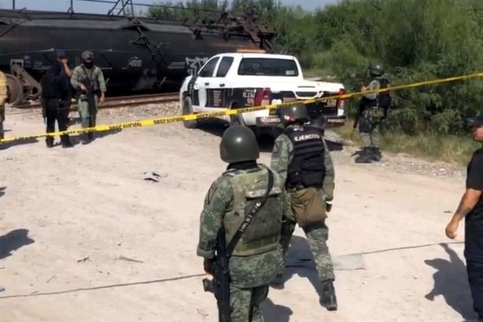 Ejército Mexicano aplicó un plan de contingencia que exhortó a los habitantes a desalojar las casas habitaciones por en caso de alguna conflagración.