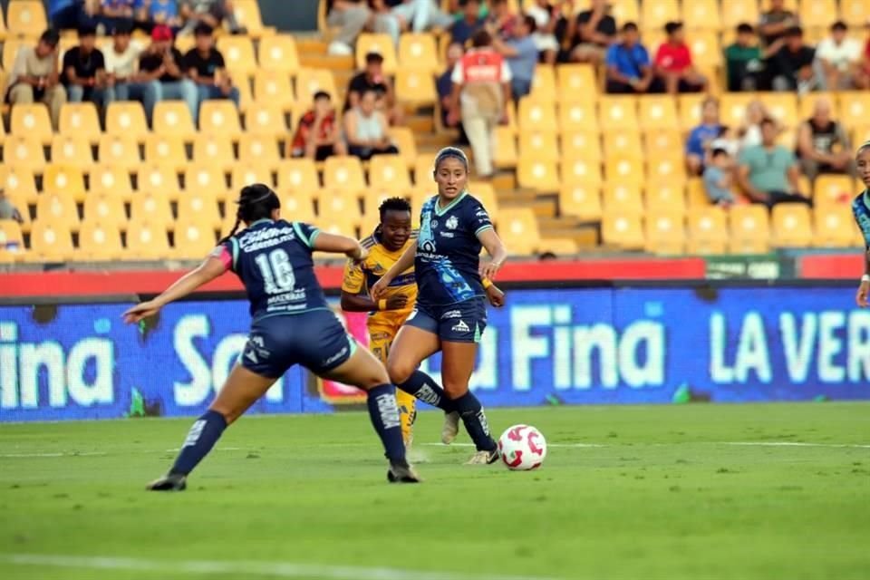 Tigres Femenil no tuvo complicaciones para imponerse este lunes 3-0 a Puebla en el Estadio Universitario, en la Jornada 2 del Apertura 2024.