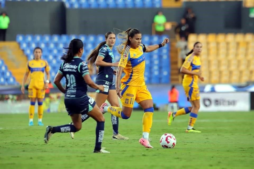 Tigres Femenil no tuvo complicaciones para imponerse este lunes 3-0 a Puebla en el Estadio Universitario, en la Jornada 2 del Apertura 2024.