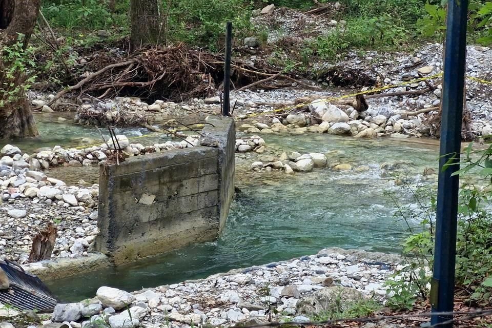 Las cascadas tomaron fuerza en la parte alta de la sierra gracias a las fuertes precipitaciones.