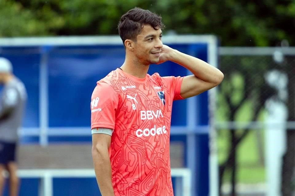 Oliver Torres es opción para el 'Tano' Ortiz.