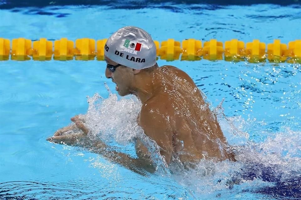 El mexicano Miguel de Lara terminó en segundo lugar su heat de eliminación, pero fue descalificado y quedó fuera de la prueba.