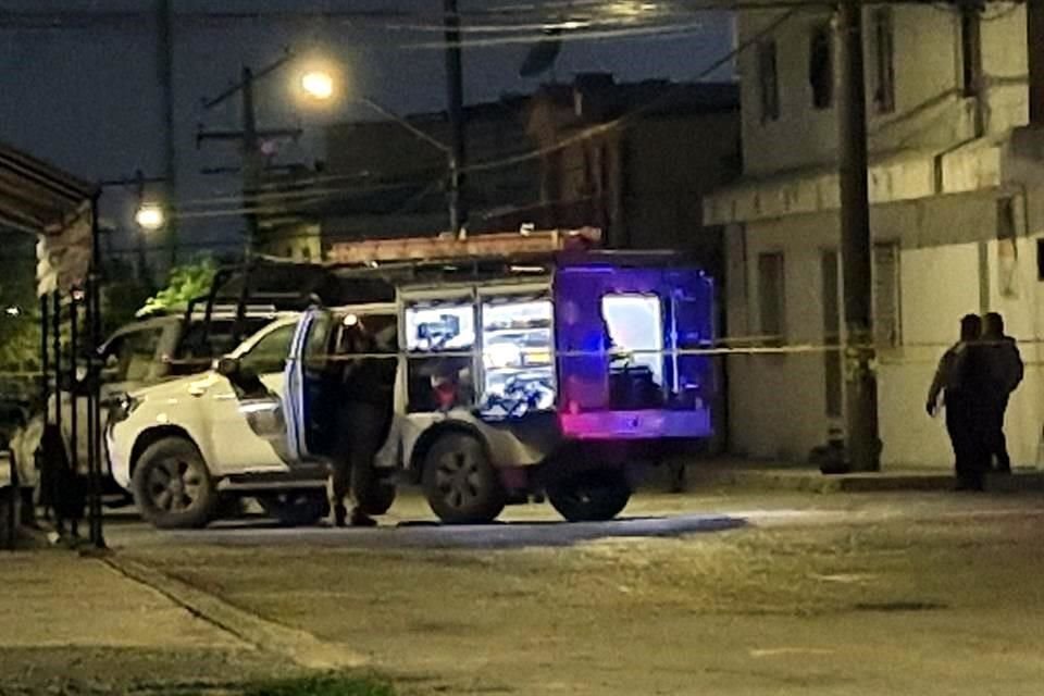 Un hombre es asesinado a balazos por delincuentes que viajaban en una motocicleta y atacaron su casa.