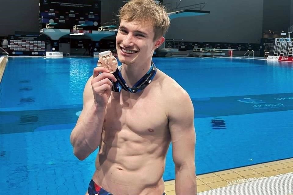 Uno de los ejemplos más fuertes de esta tendencia es el del clavadista británico Jack Laugher, quien ostenta una exitosa carrera con tres tres medallas olímpicas a la fecha.
