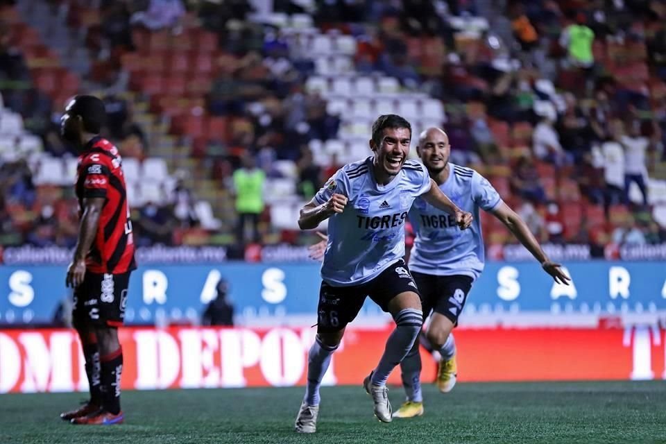 Juan Pablo Vigón anotó el 2-0 de los Tigres al minuto 55.
