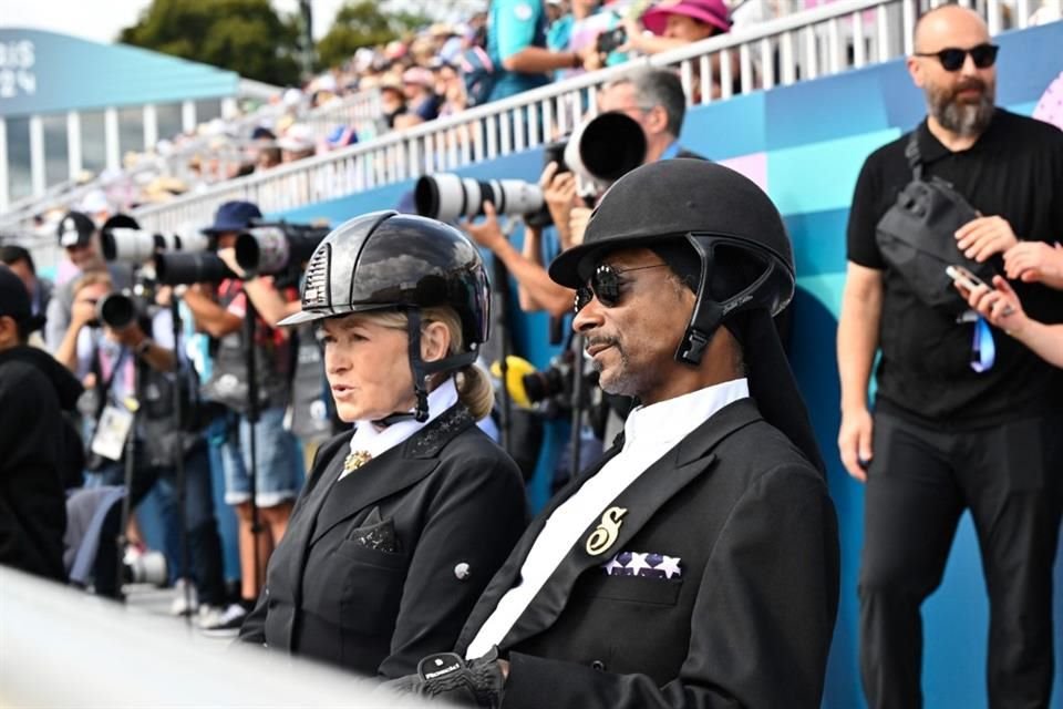 Snoop Dogg asistió a la final de doma por equipos ecuestre durante los Juegos Olímpicos de París 2024 en el Chateau de Versailles.