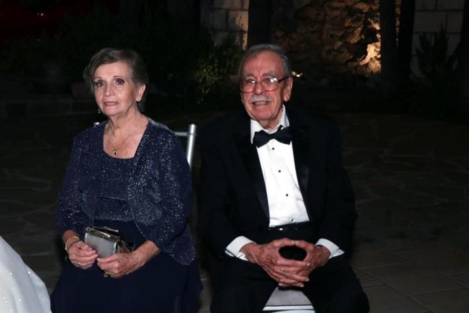 Juanita Hinojosa de Rojas y Felizardo Rojas Sáenz