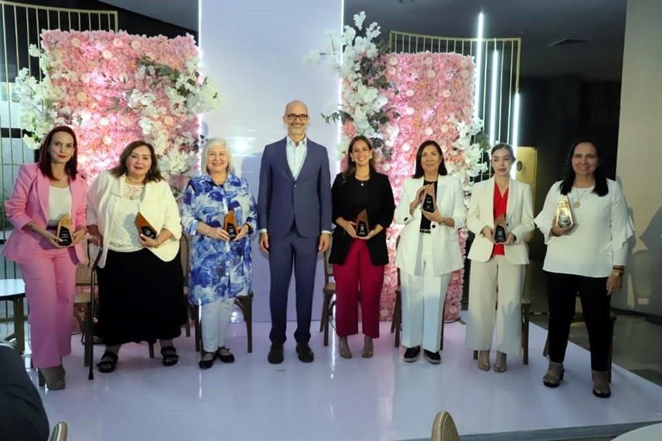 Las homenajeadas