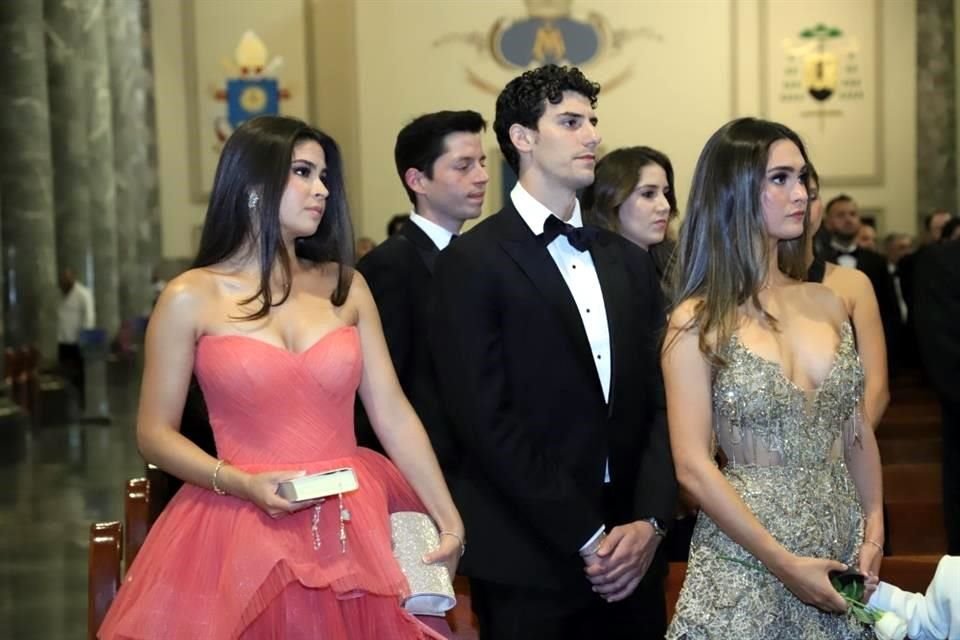 Kayla Valdez Martínez, Bradley Zreik y Victoria Valdez Martínez