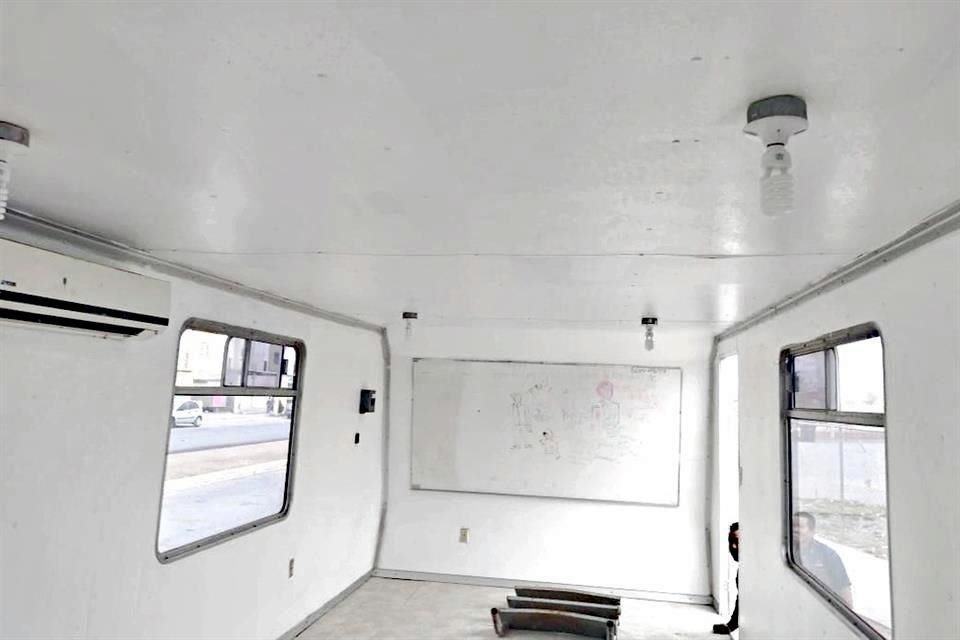 La Controlaría estatal denunció la falta de ventiladores en las aulas móviles, pese a que fueron contratados.