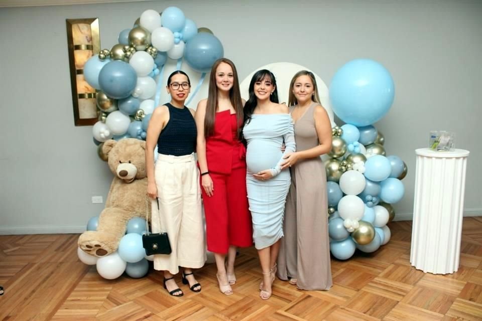 Dafne Galván, Cecy Escamilla, Caro Ibarra y Glafira Mercado