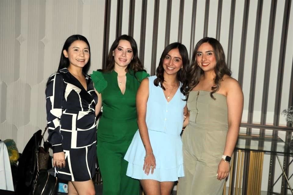 Cinthya Vázquez, Viridiana Delgado, Scarlette Olivo e Itzel Moreno