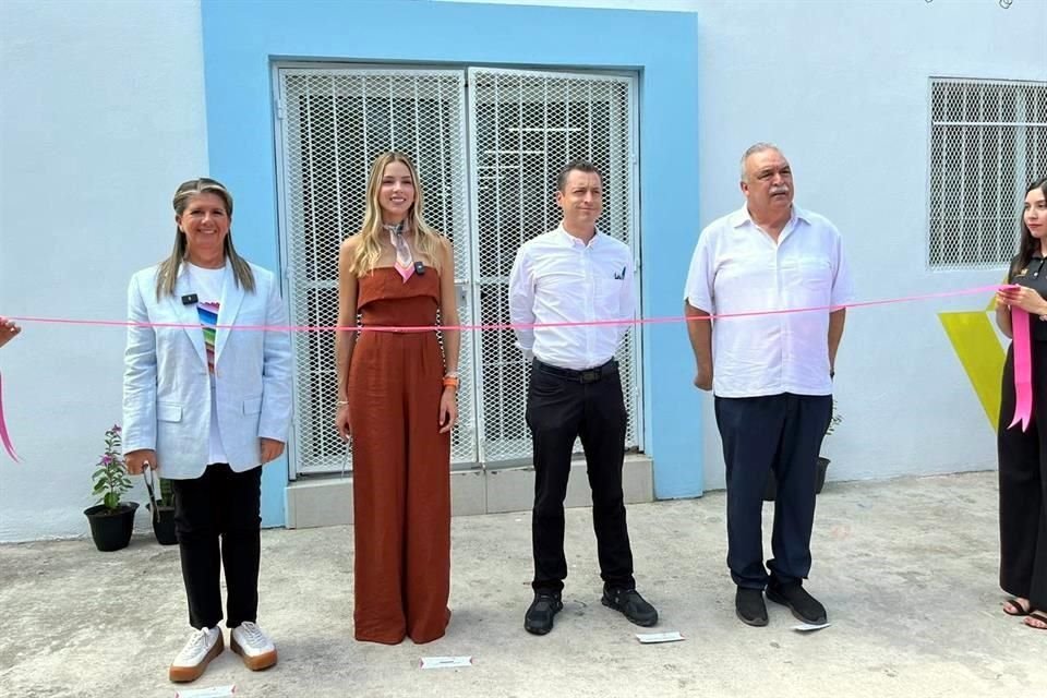 Al evento acudieron la Secretaria estatal Martha Herrera, Mariana Rodríguez, el Alcalde Luis Donaldo Colosio y el Secretario municipal Alejandro Garza y Garza.