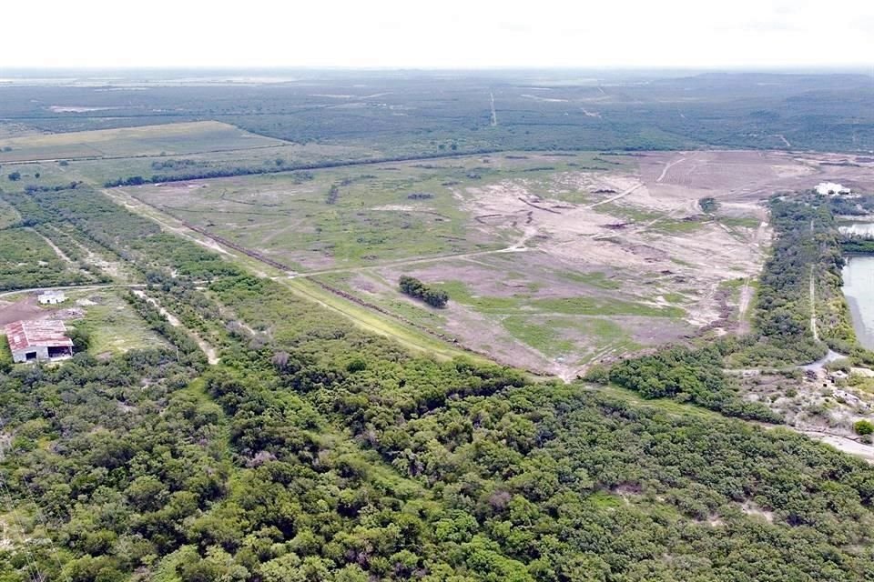 Monterrey paga por un contrato para un parque solar en Cerralvo, que aún no se construye.