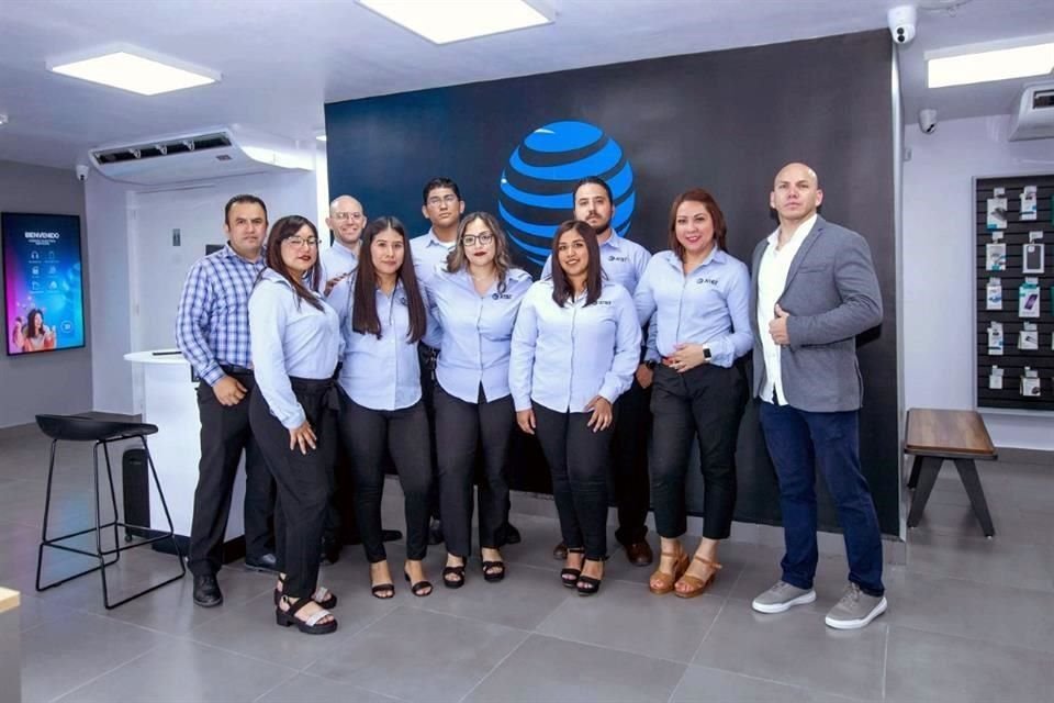 El equipo de esta tienda está especializado en el tema empresarial.