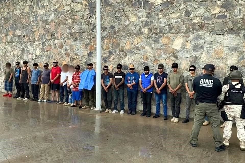 En Sonora, los niños fueron detenidos junto con adultos acusados de diversos crímenes y de los que obedecían órdenes.